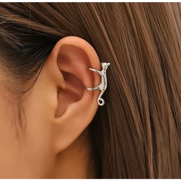 Unique & Cute Cat Earrings Unisex Ear Cuff without Piercing Ear Bone Clip Gift - Picture 1 of 4